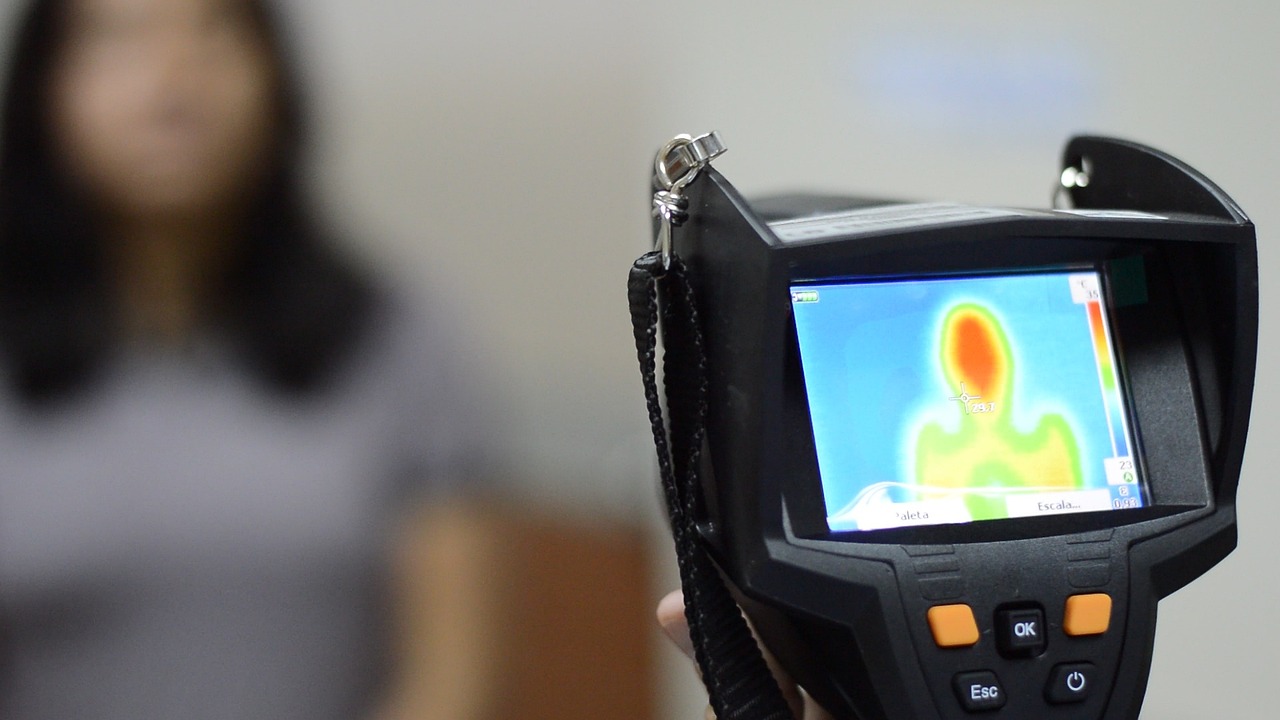 国外微信号：国美电器app详情下载教程