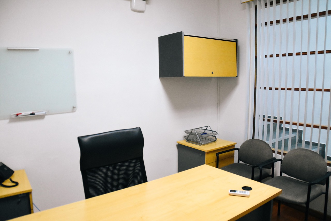 0月租流量卡：考试云平台代理