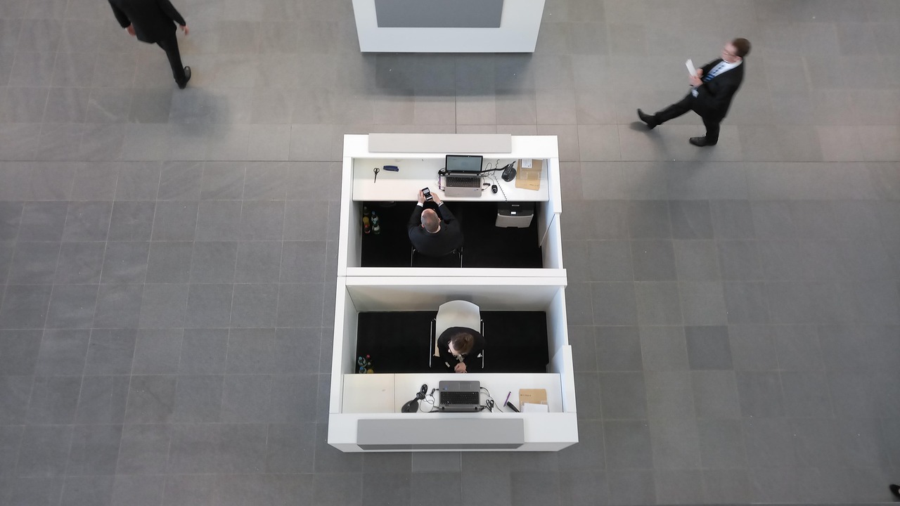 腾讯手机卡实名账号:手游代理平台代理